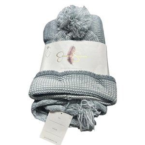 Jessica Simpson Womens Knit Hat And Triangle Scarf Set One Size Gray Fringe New